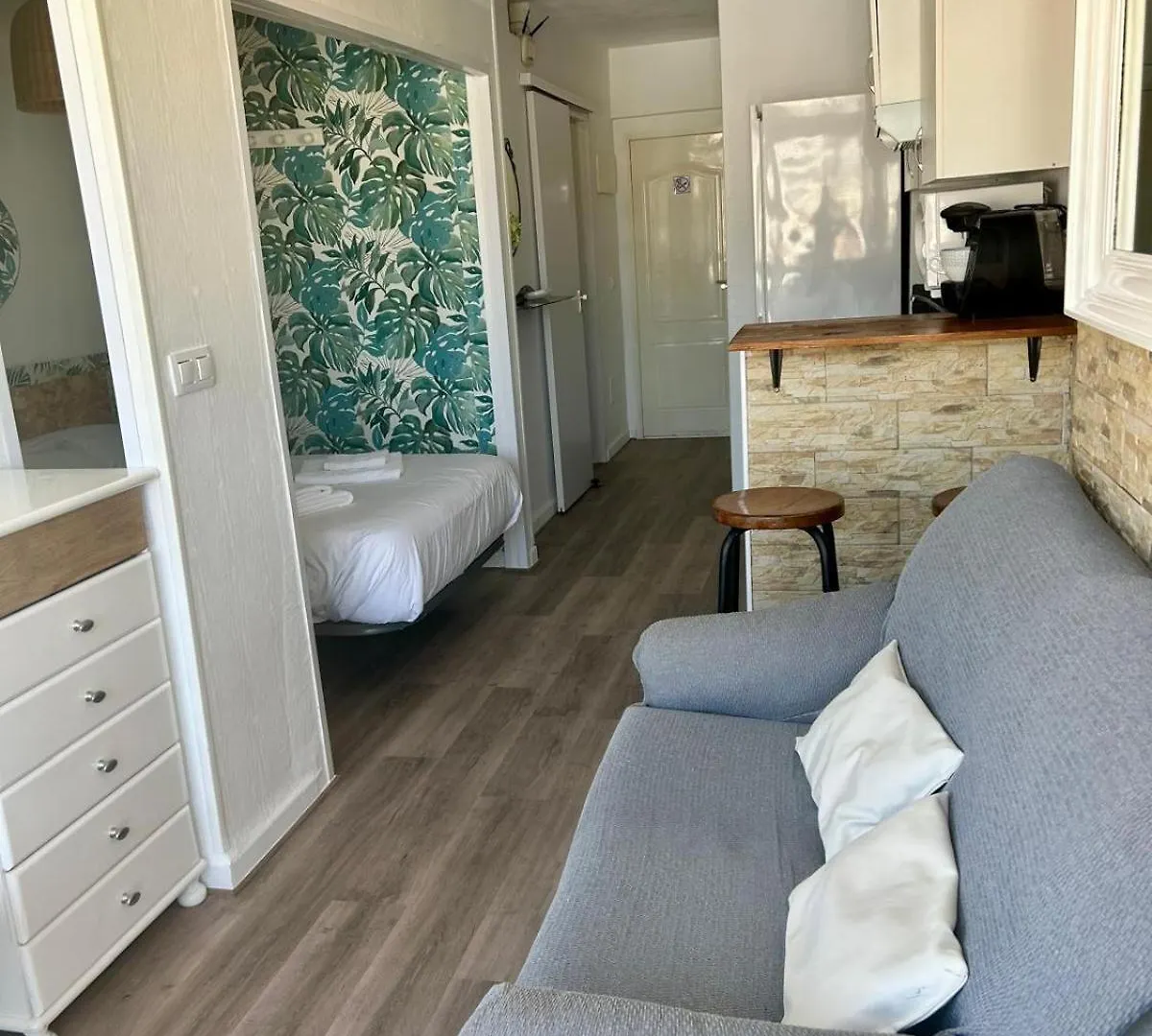 Precioso Apartamento En Benalmadena, Piscinas, Recep 24 Horas 0*, Benalmadena Spain