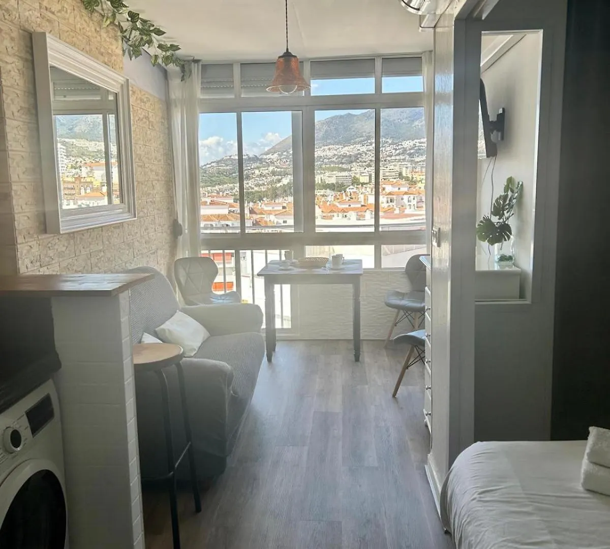 Precioso Apartamento En Benalmadena, Piscinas, Recep 24 Horas 0*, Benalmadena